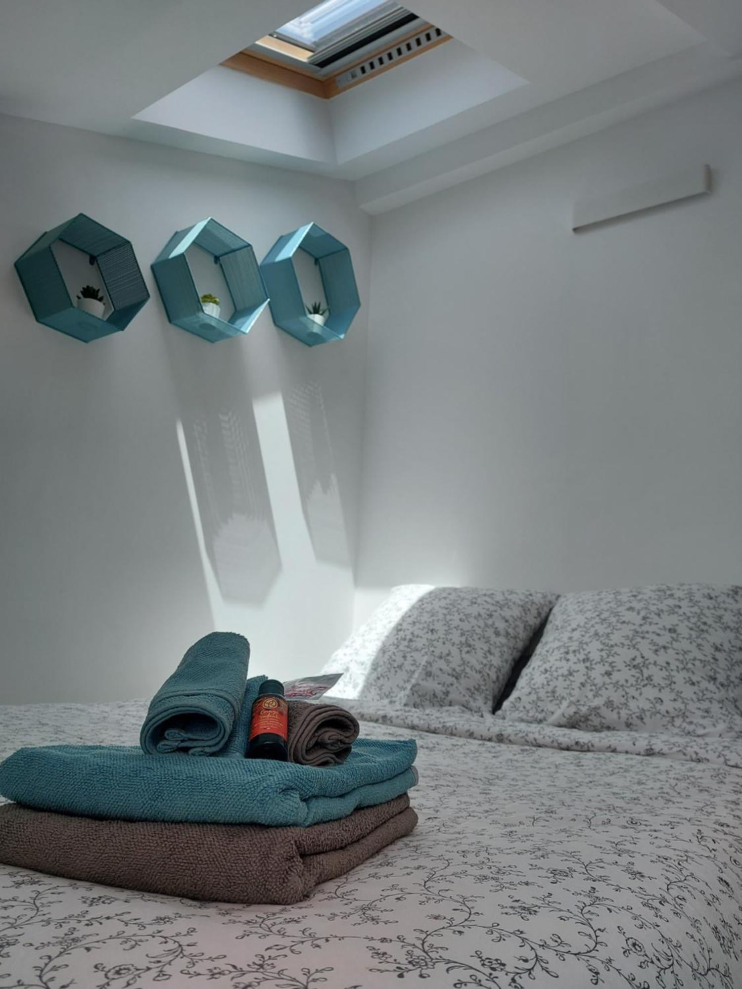 Centre De : Renove, Climatise Et Calme Appartement Nice